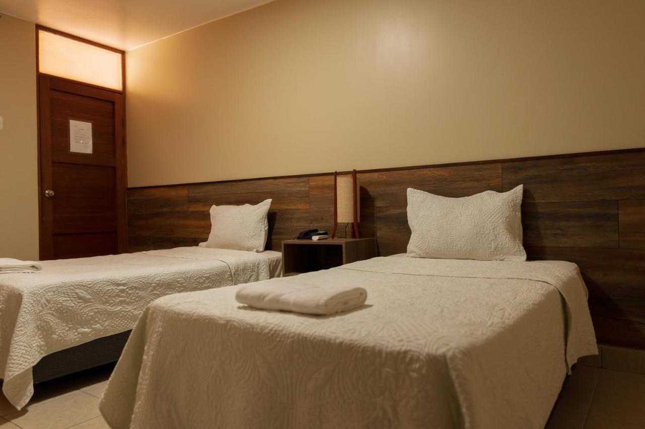 Hotel El Huacachinero Ика Экстерьер фото