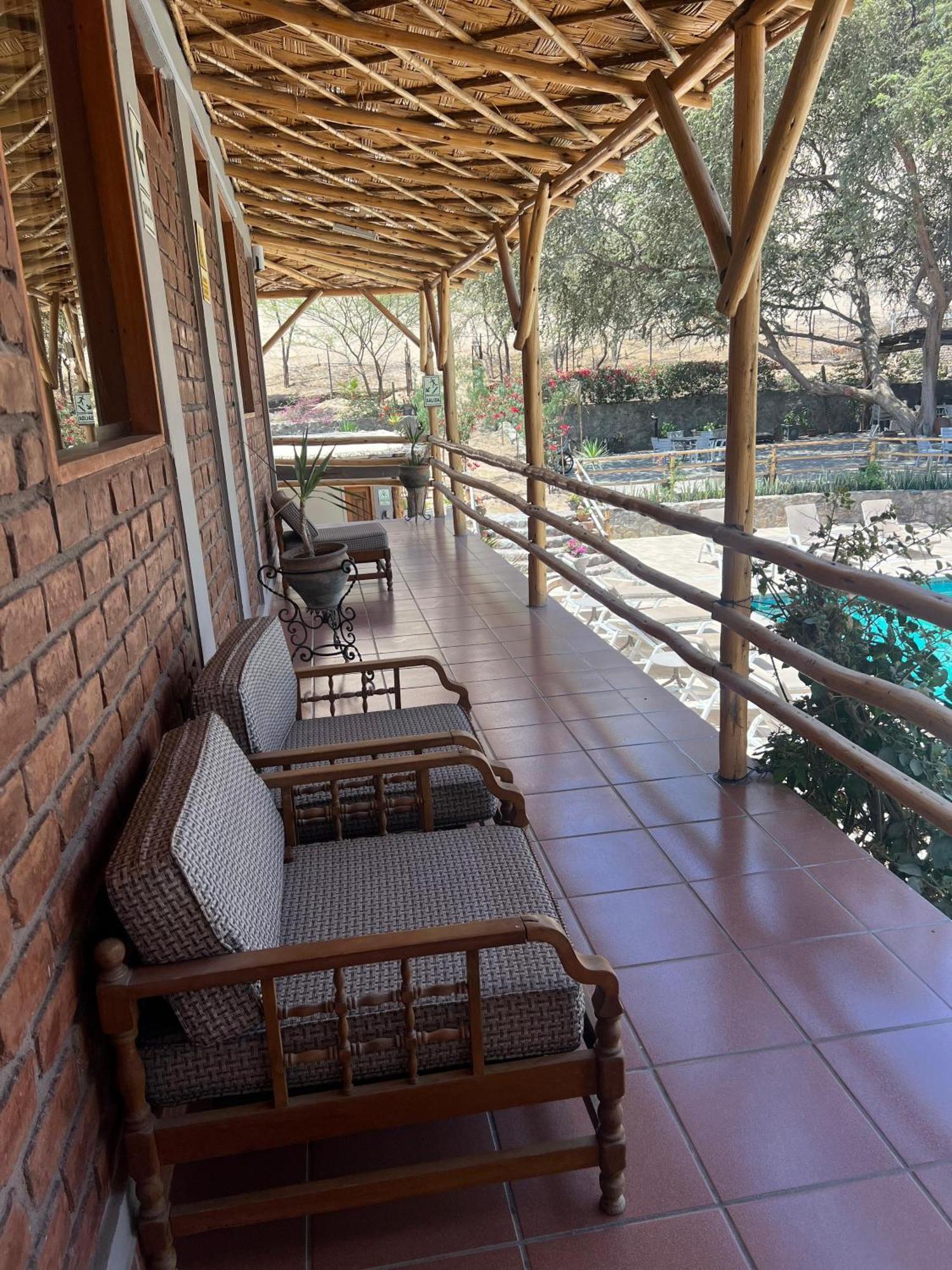 Hotel El Huacachinero Ика Экстерьер фото