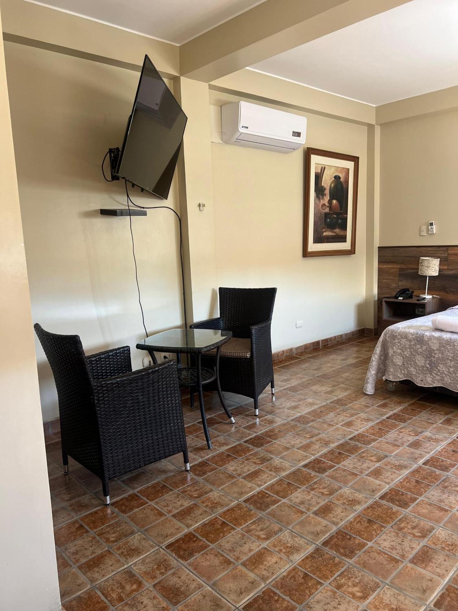 Hotel El Huacachinero Ика Экстерьер фото