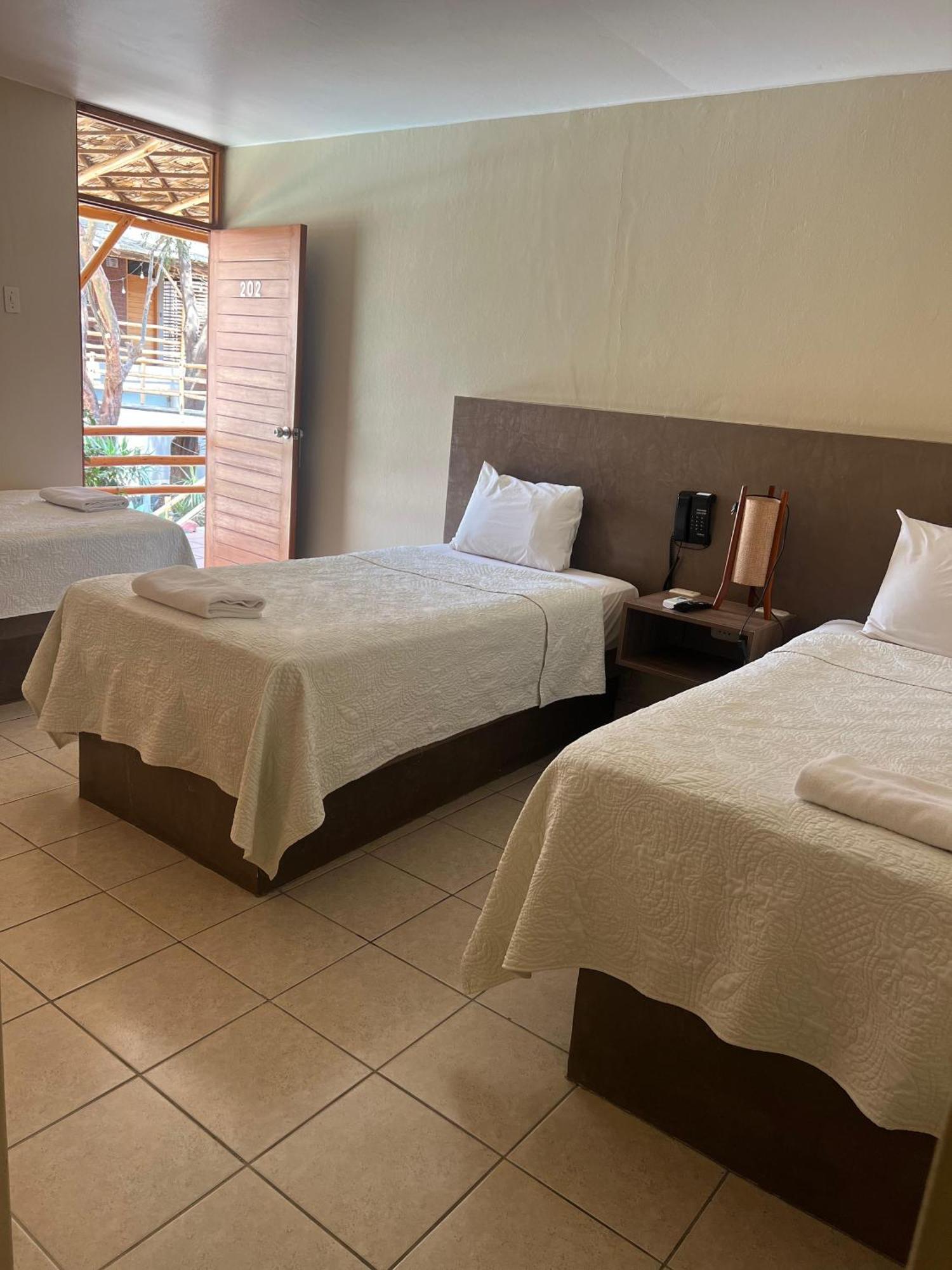 Hotel El Huacachinero Ика Экстерьер фото