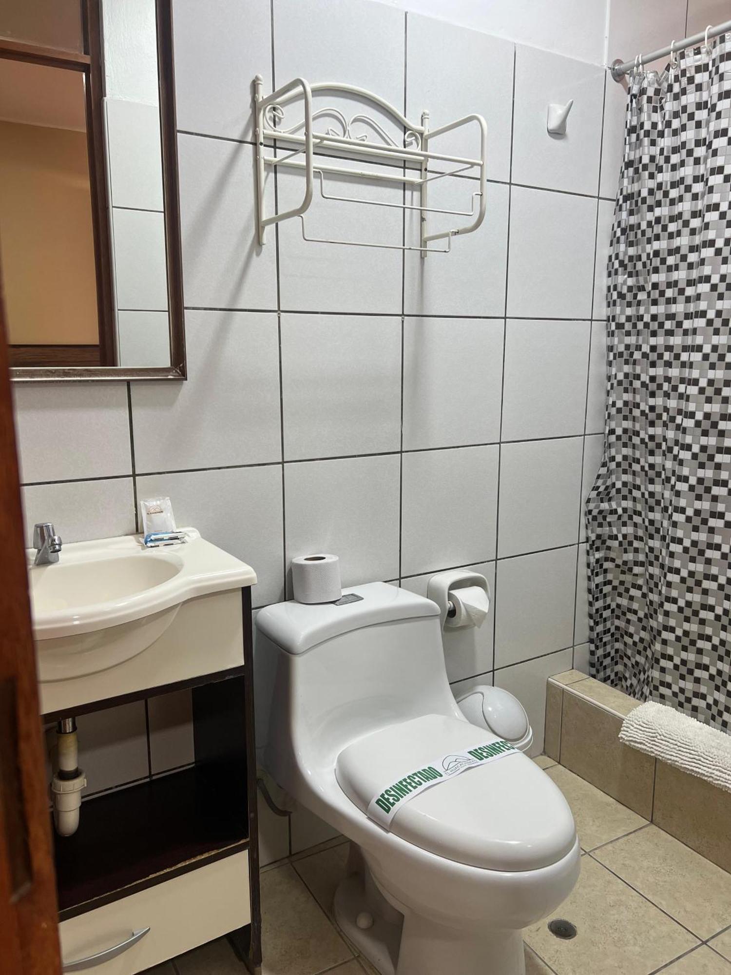 Hotel El Huacachinero Ика Экстерьер фото